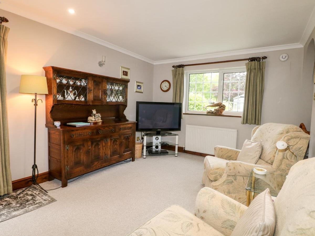 Miswells Cottages - Lake View Turners Hill Buitenkant foto