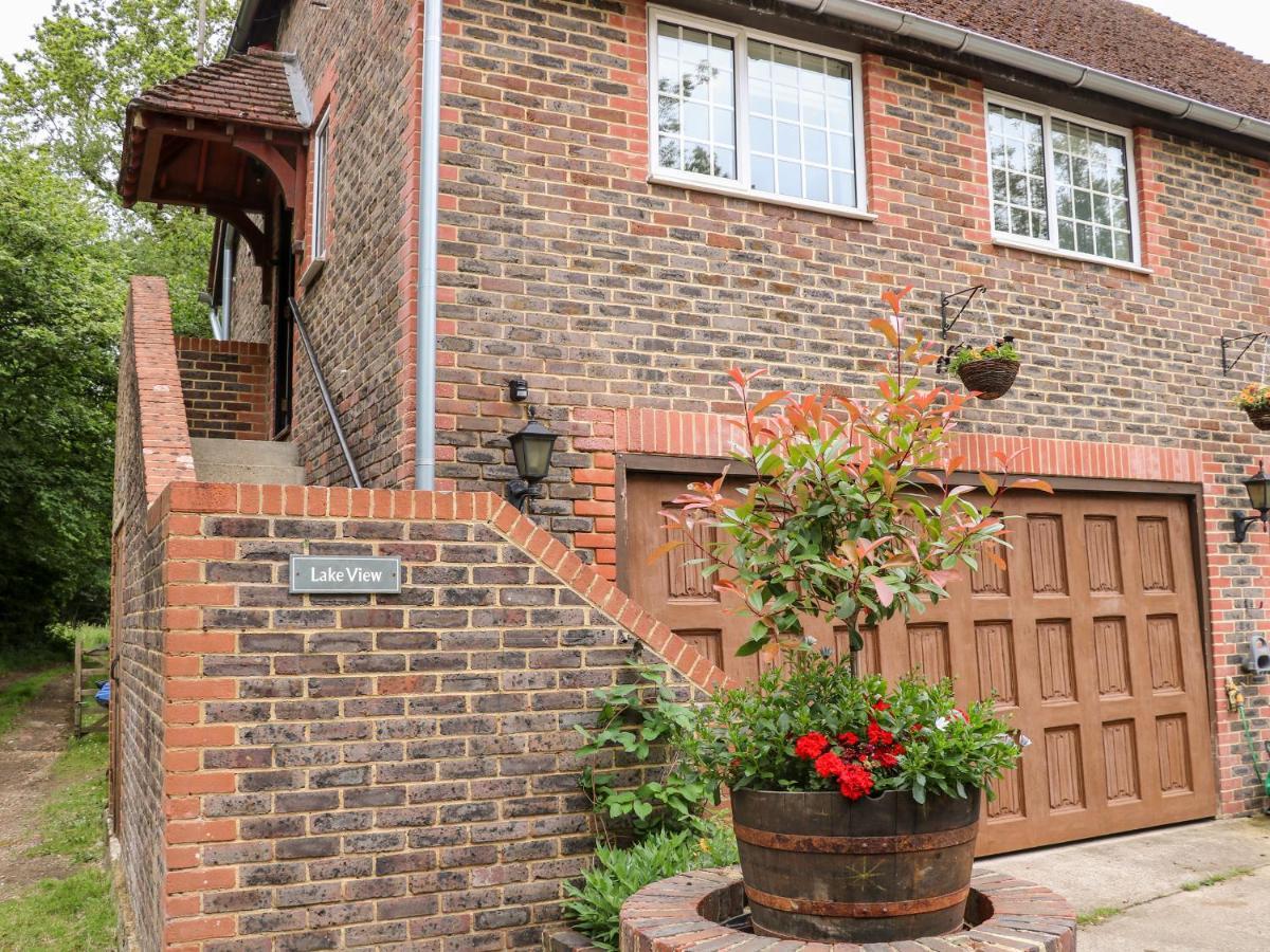Miswells Cottages - Lake View Turners Hill Buitenkant foto