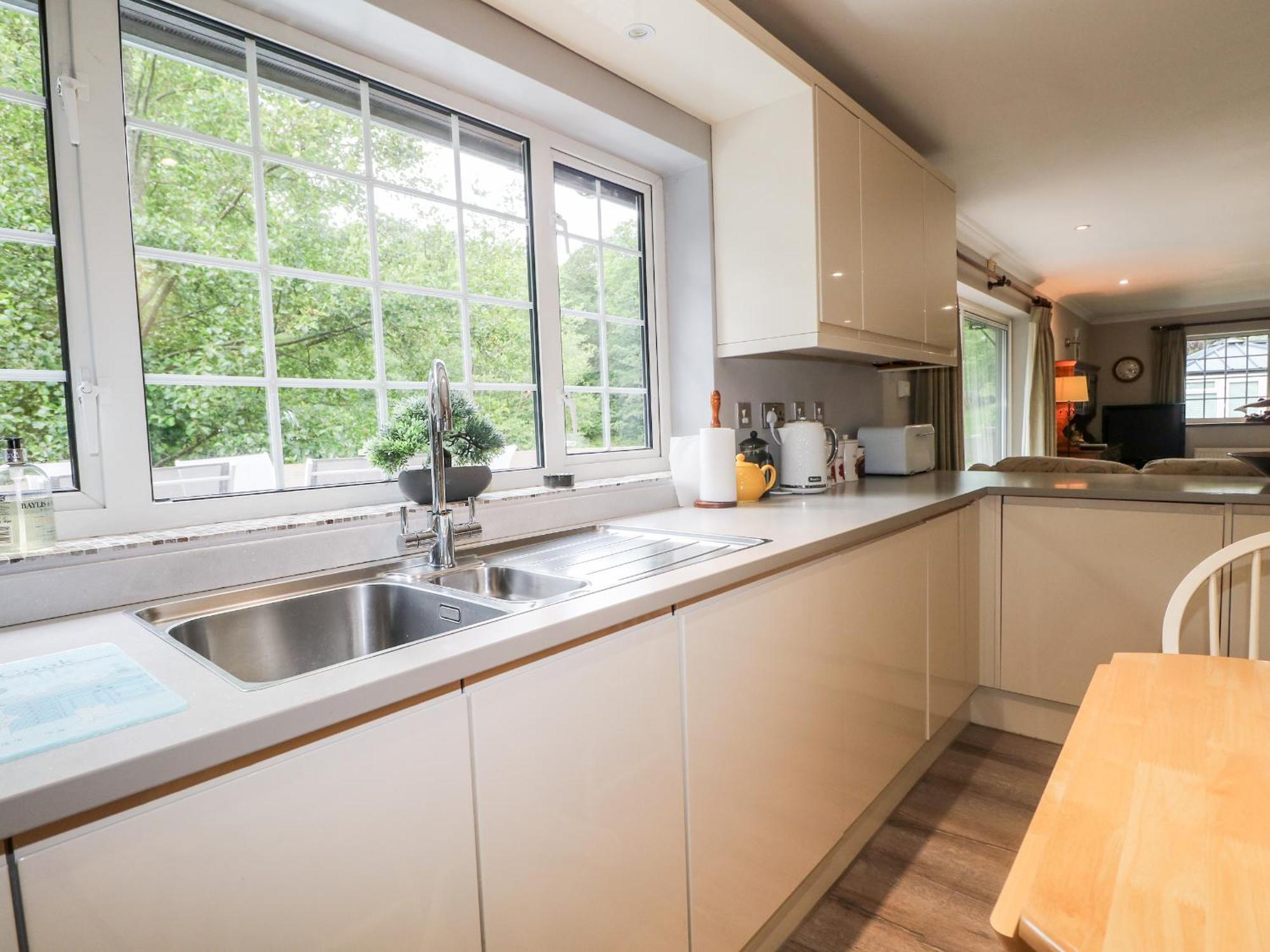 Miswells Cottages - Lake View Turners Hill Buitenkant foto