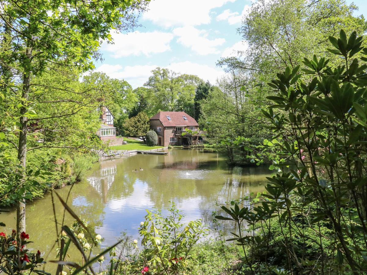 Miswells Cottages - Lake View Turners Hill Buitenkant foto